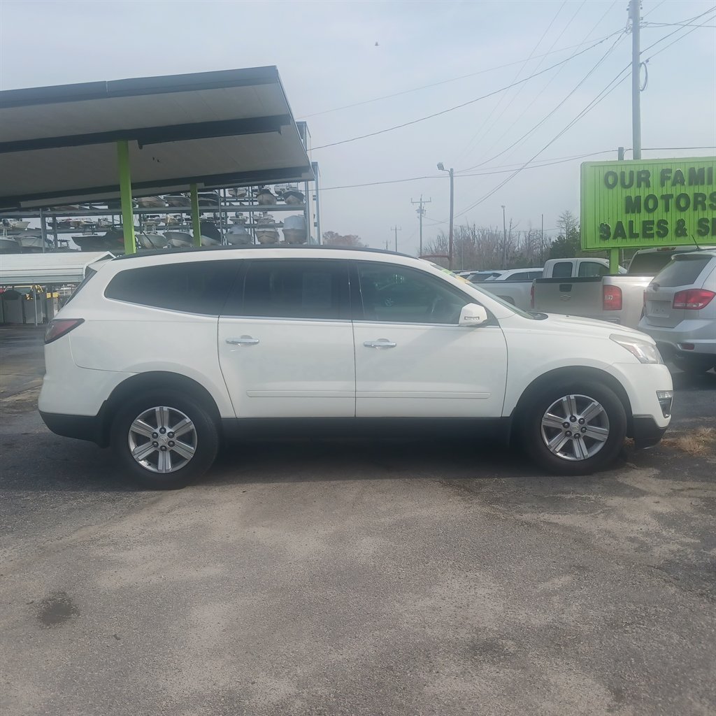 2014 Chevrolet Traverse 1LT FWD's photo