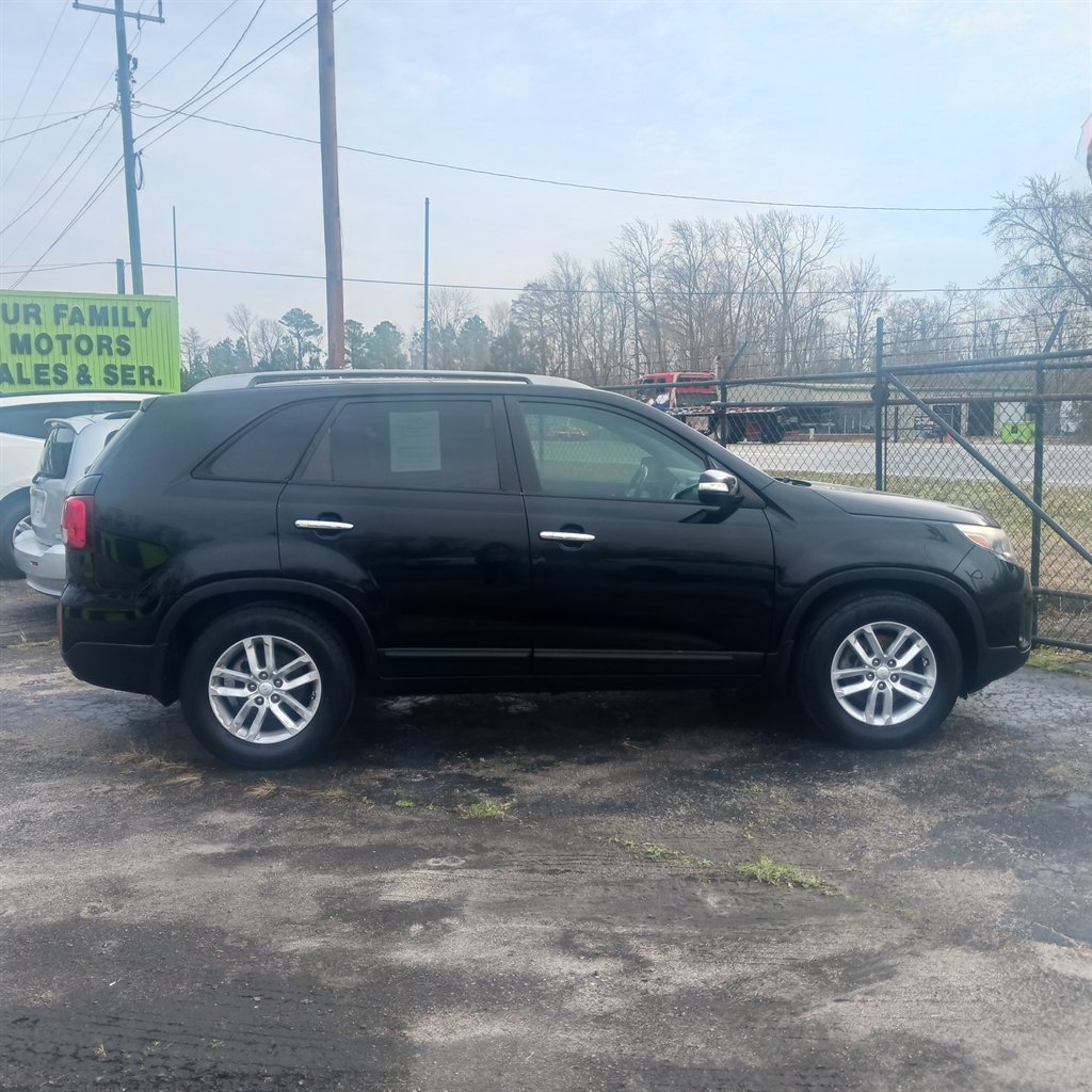 2015 Kia Sorento LX AT's photo